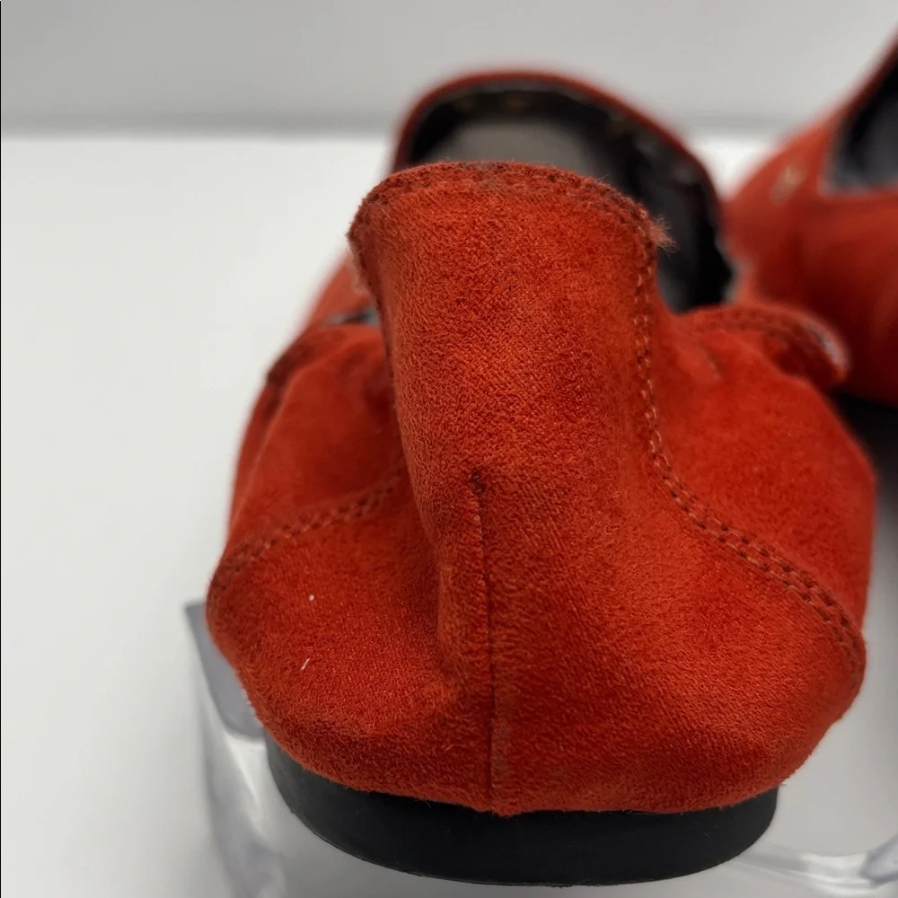 Unique Red Suede‎ Women’s Ballerina Flats Floral Inner W/Gold Accents Sz10 #0256